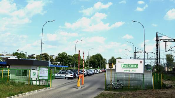 8 marca użytkowniczki parkingów 