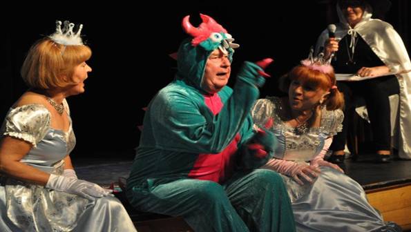 Teatrzyk w walizce w nadarzyńskim NOK