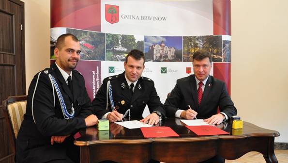 OSP Żółwin dofinansuje zakup samochodu