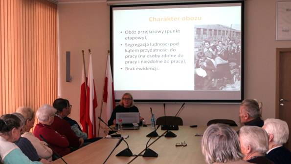Losy warszawiaków podczas i po powstaniu. Historia obozu Dulag 121 w Pruszkowie