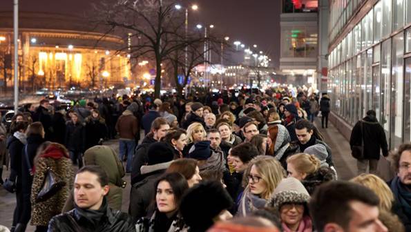 Potrójne otwarcie wystaw „Robiąc użytek”, „Chleb i róże” oraz „Po co wojny są na świecie”