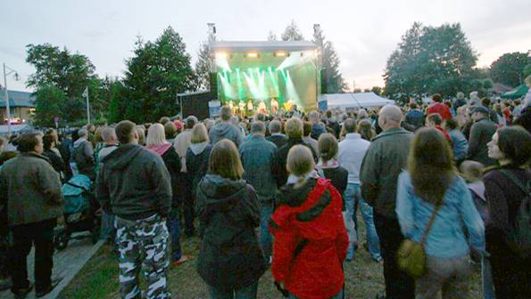 Specjalny pociąg Kolei Mazowieckich na Festiwal w Czeremsze
