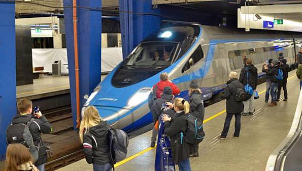 Pierwszy dzień nowego rozkładu dla Pendolino