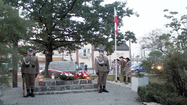 Dni Brwinowa: Apel Poległych w hołdzie żołnierzom 