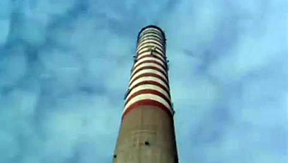 Komin elektrociepłowni Pruszków II w Mosznie - 260 m 
