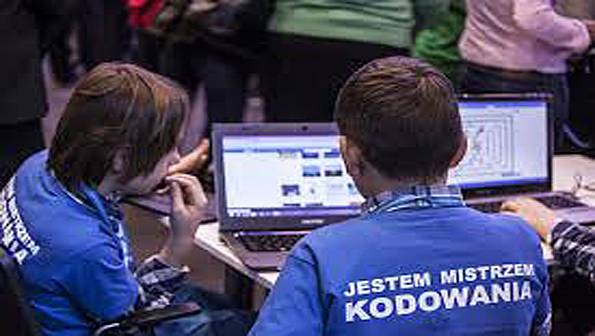 Piknik Mistrzów, czyli kodowanie na trawie