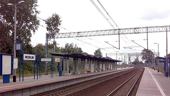Powrót pociągów KM na Lotnisko Chopina