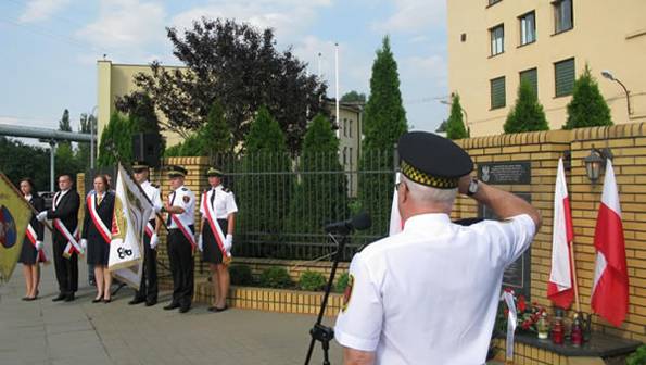 Pamięci bohaterów Powstania Warszawskiego