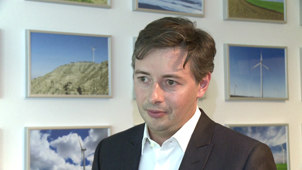 Budowa elektrowni wiatrowych w modelu rozproszonym dużo bardziej opłacalna niż budowa dużych farm wi
