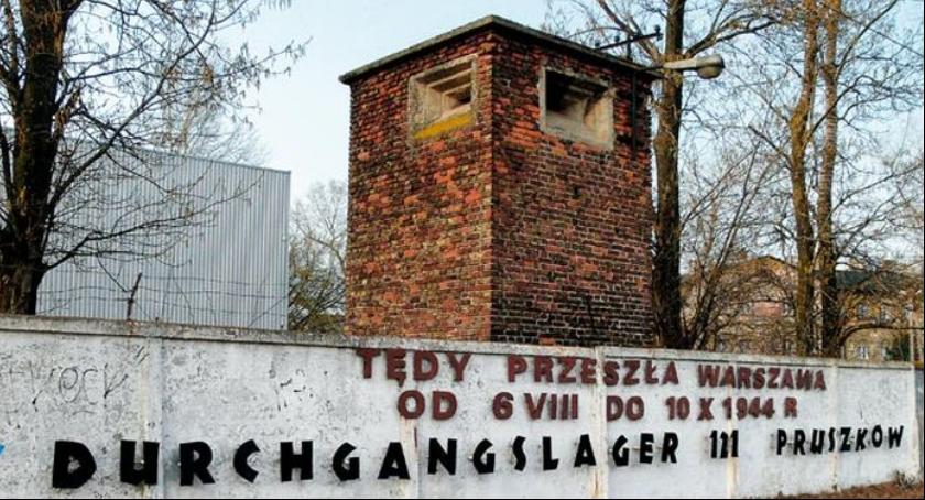 Marzec w Muzeum Dulag 121