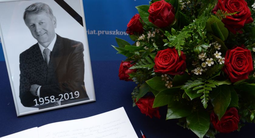 Księga kondolencyjna ku pamięci Wojciecha Gawkowskiego