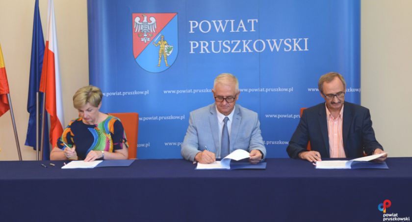 Przebudowa dróg powiatowych w Komorowie: ul. Pruszkowskiej i ul. Komorowskiej 