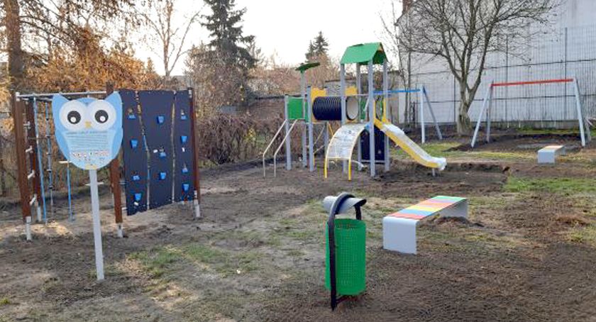 Brwinów - Plac zabaw po remoncie przy ul. Grodziskiej 31