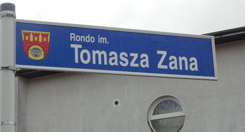 Uroczyste nadanie nazwy im. „Tomasza Zana” dla ronda w Pruszkowie