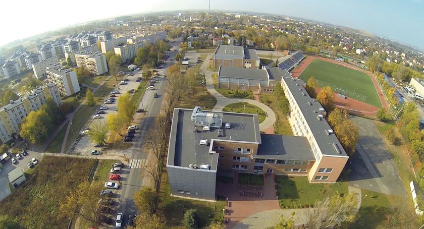 Szkoła Mistrzostwa Sportowego w Pruszkowie  - rozmowa z Dyrektorem szkoły Łukaszem  Borkowskim