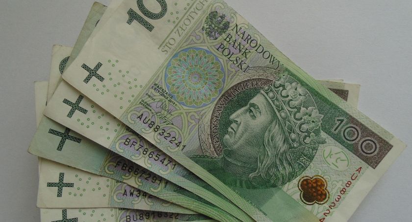 Postojowe. W Podlaskiem wypłacono już 32 miliony