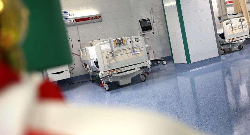 Od wczoraj przybyło nam trzech nowych pacjentów z koronawirusem