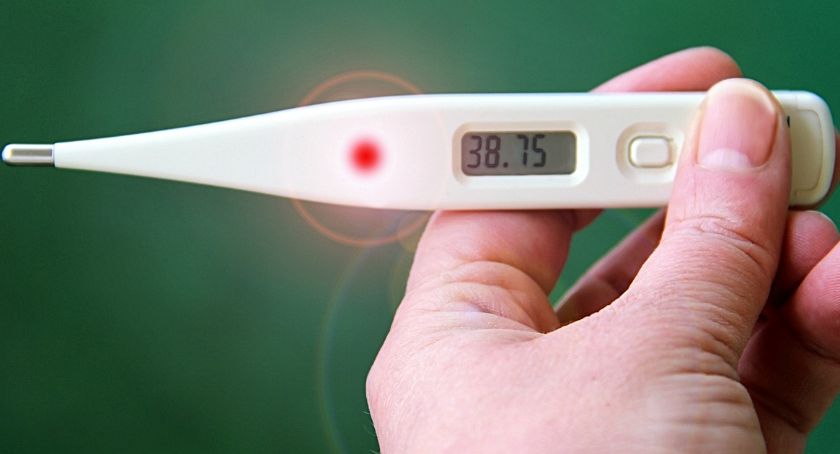 W czasie epidemii częściej chodzimy na chorobowe?