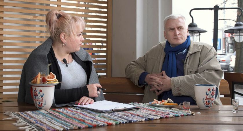Rozmowy (Nie) Kon… Trollowane – Wojciech Koronkiewicz: Im bardziej pies będzie socjalistą, tym łatwiej znajdzie się dla niego domek