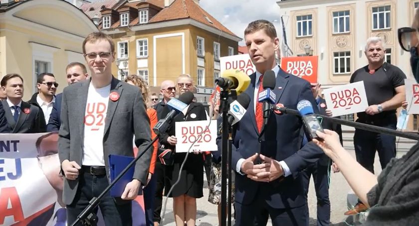 Podlaski sztab PiS: Andrzej Duda dobrze reprezentuje interesy Polaków