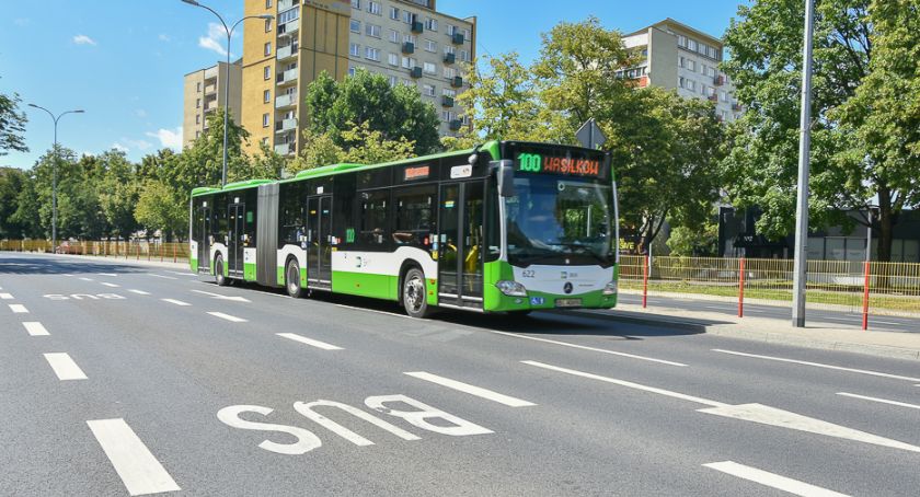 Młodzież i emeryci będą jeździć autobusami BKM za symboliczną złotówkę