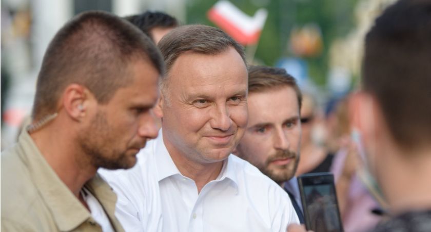Andrzej Duda wygrywa z Rafałem Trzaskowskim. Ale będzie druga tura wyborów