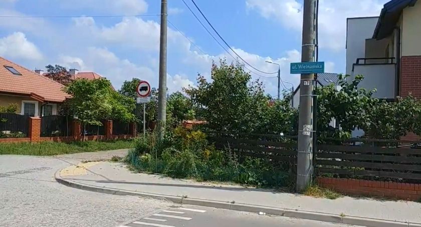 Po sześciu latach załatwiania problemu podwójnej nazwy ulicy, trafi on do innego zastępcy prezydenta