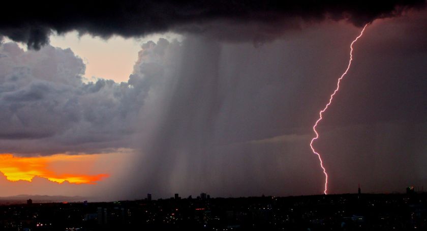Ciągną burze z gradem nad Podlasie