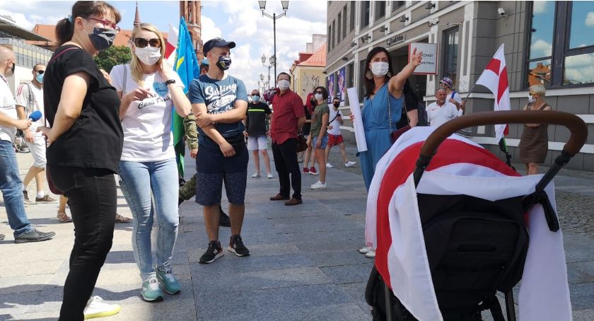 „Łukaszenka uchadzi” – manifestacja przeciwko represjom na Białorusi