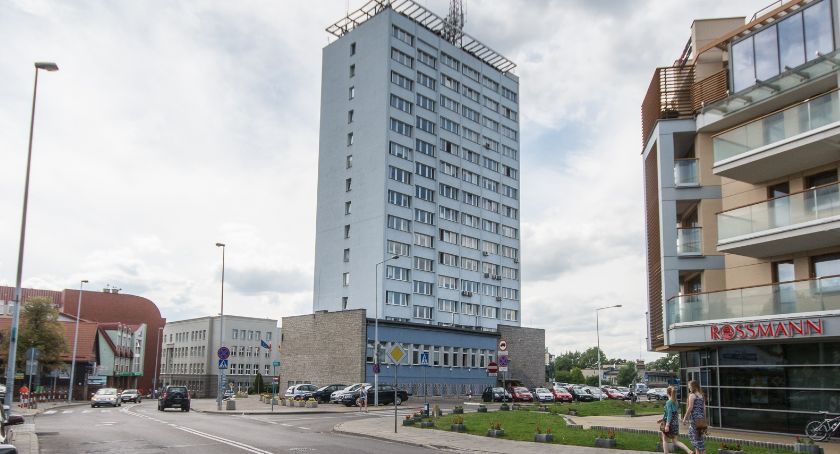 Prezydent Białegostoku nie wie, że jak czegoś nie ma, to po prostu nie ma
