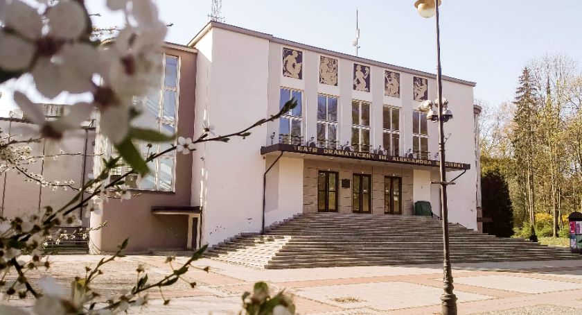 Pracownicy Teatru Dramatycznego chcą poznać twoją opinię