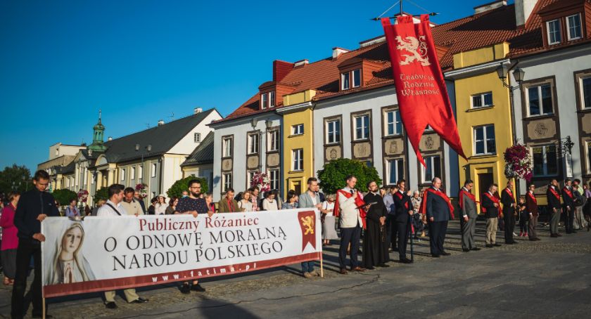O odnowę moralną narodu polskiego wierni będą modlić się kolejny raz