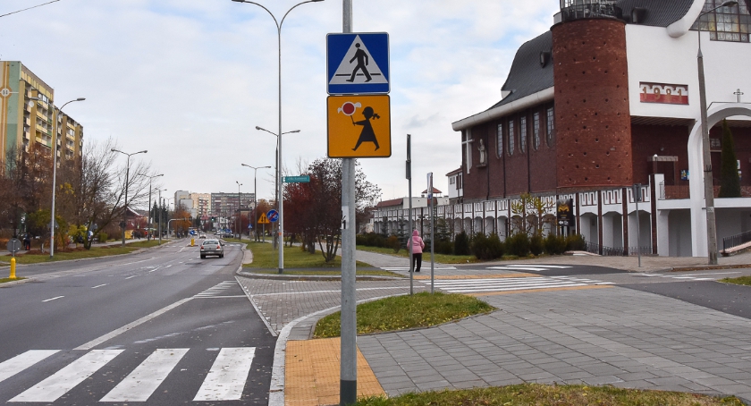 Taka gmina: Demokracja uliczna