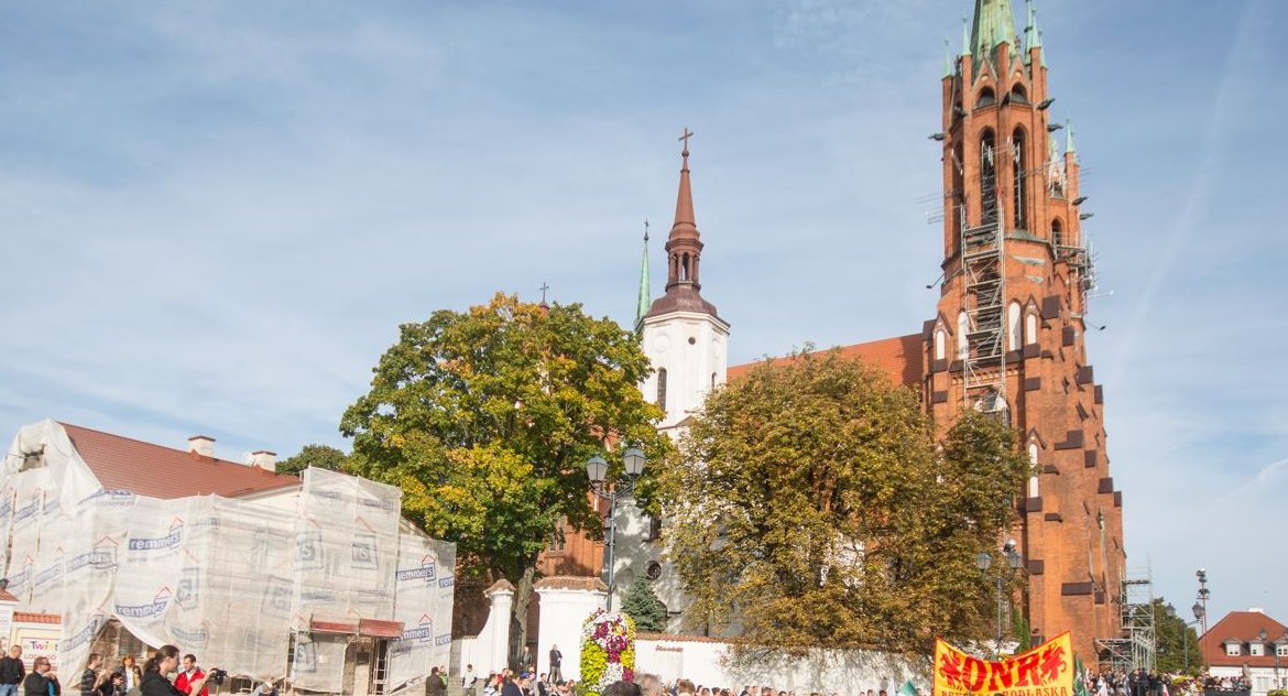 Jacek Międlar w Białymstoku nie popełnił przestępstwa, a jego wypowiedzi mieszczą się w granicach wolności słowa