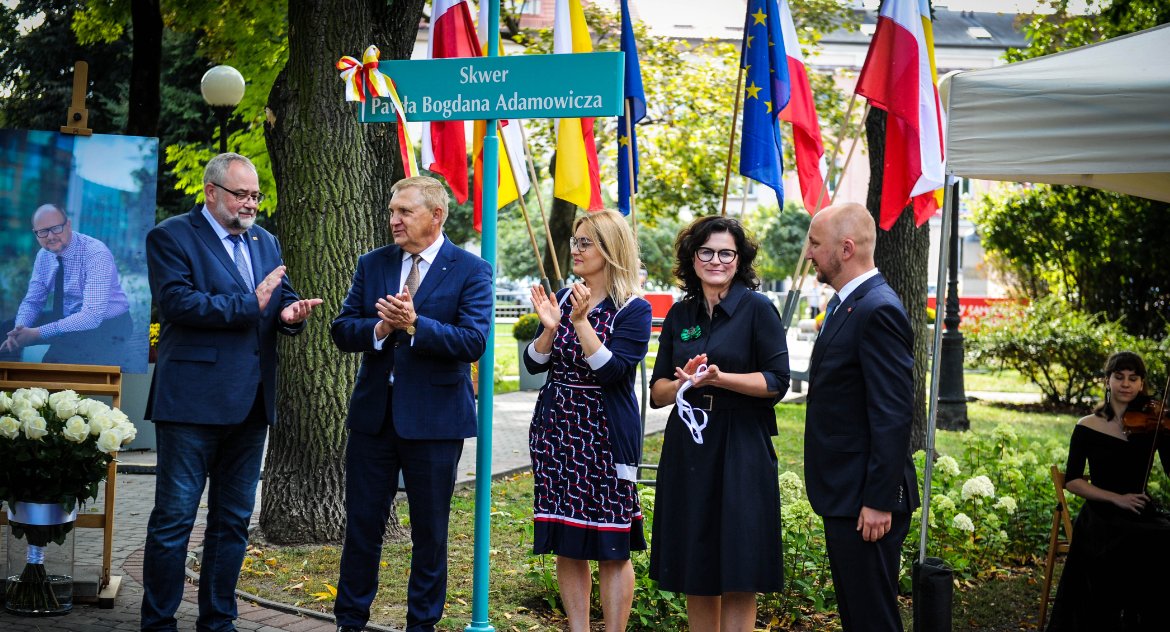 Miało być uroczyście, a wyszedł samorządowy niewypał