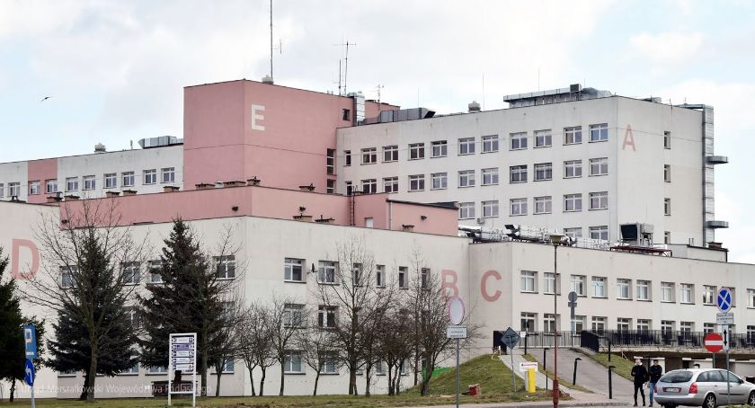 W Polsce prawie 10 tys. nowych zakażeń. Podlaskie z najmniejszą dobową liczbą pacjentów