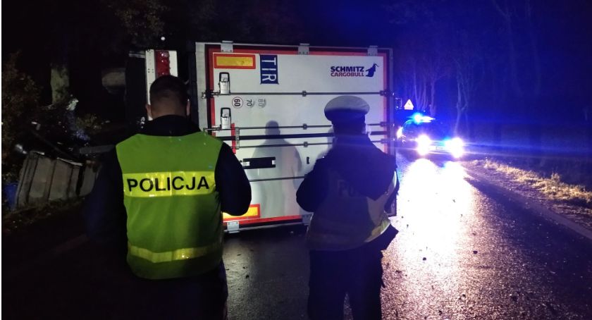 Tragedia na drodze za Korycinem. Zginął 18-letni kierowca