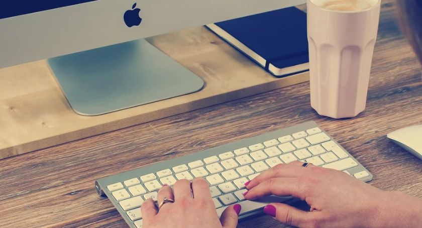 Podlasianie przekonują się do załatwiania spraw online