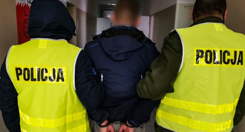 Białostoczanin i jego konkubina odpowiedzą za wyrzucenie psa przez okno. Pies niestety nie przeżył