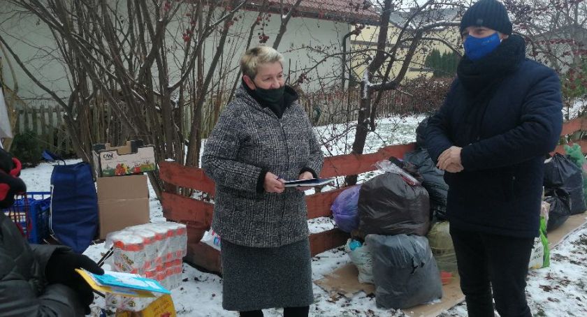 Seniorzy z Choroszczy ruszyli na pomoc innym