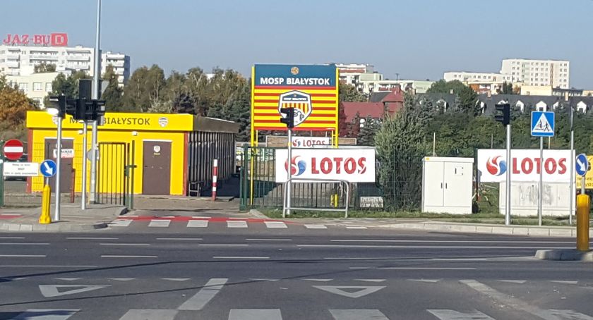 MOSP ma najlepsze warunki szkoleniowe. Naturalna murawa i profesjonalni trenerzy to znak rozpoznawczy klubu