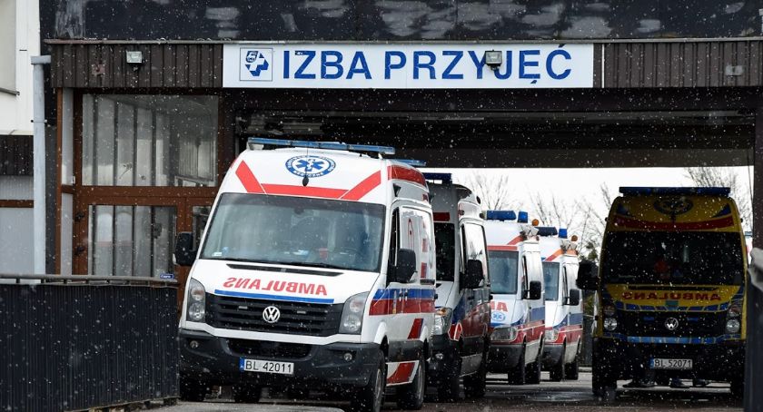 Minionej doby odnotowano ponad 4,7 tys. nowych zakażeń. Zmarło 98 osób