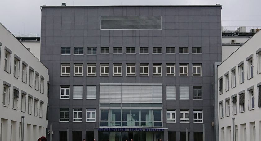 Porodówka na USK znów przyjmuje rodziny