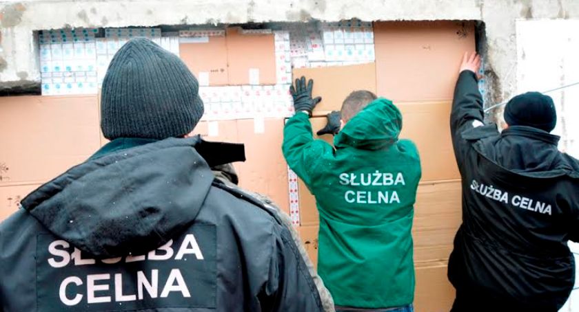Trafia do nas dużo papierosów z przemytu. Administracja Łukaszenki tego interesu solidnie pilnuje