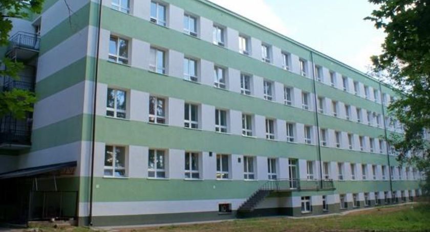 W Polsce ponad 13 tys. nowych zakażeń koronawirusem i ponad 11 tys. wyzdrowień