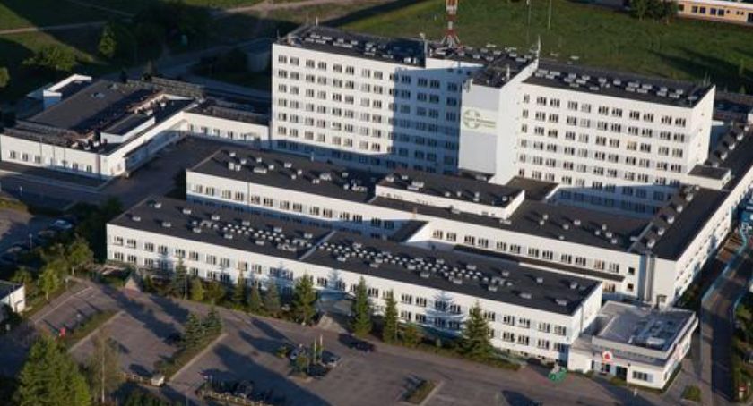 Ponad 18 tys. nowych zakażeń koronawirusem w Polsce. Na Podlasiu ponad 400
