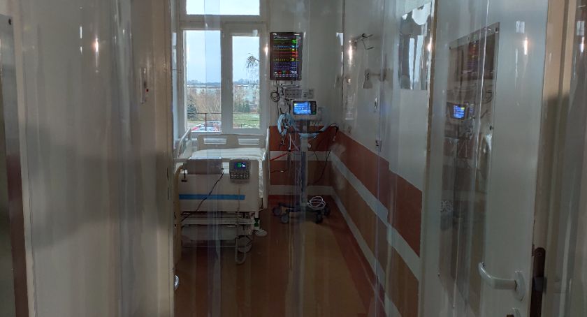 Blisko 26 tys. nowych zakażeń koronawirusem i ponad 400 zgonów od wczoraj