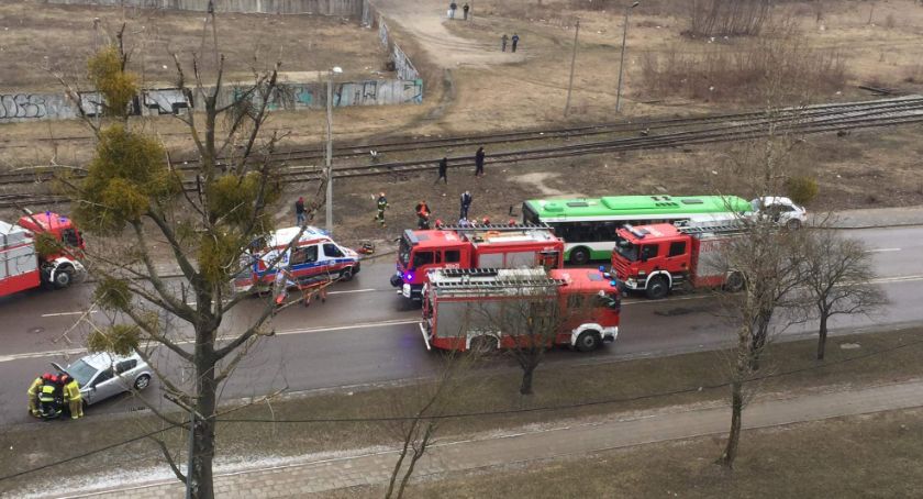 Dwie osoby zostały ranne w wypadku na ulicy Towarowej w Białymstoku