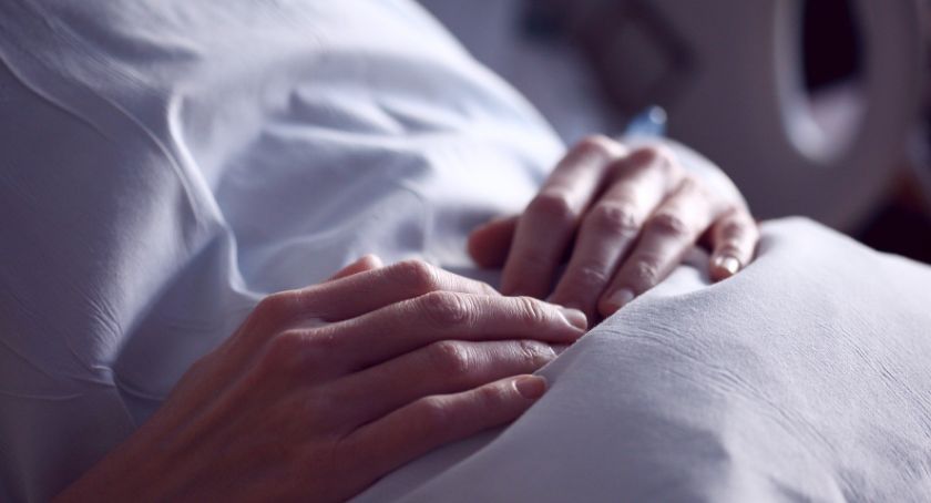 Nowych zakażeń koronawirusem odnotowano ponad 28 tys., wyzdrowień ponad 35 tysięcy. To dane z ostatniej doby
