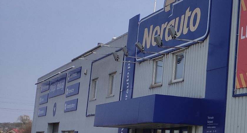 Wymiana opon w tym serwisie? Lepiej do końca kwietnia nie czekać